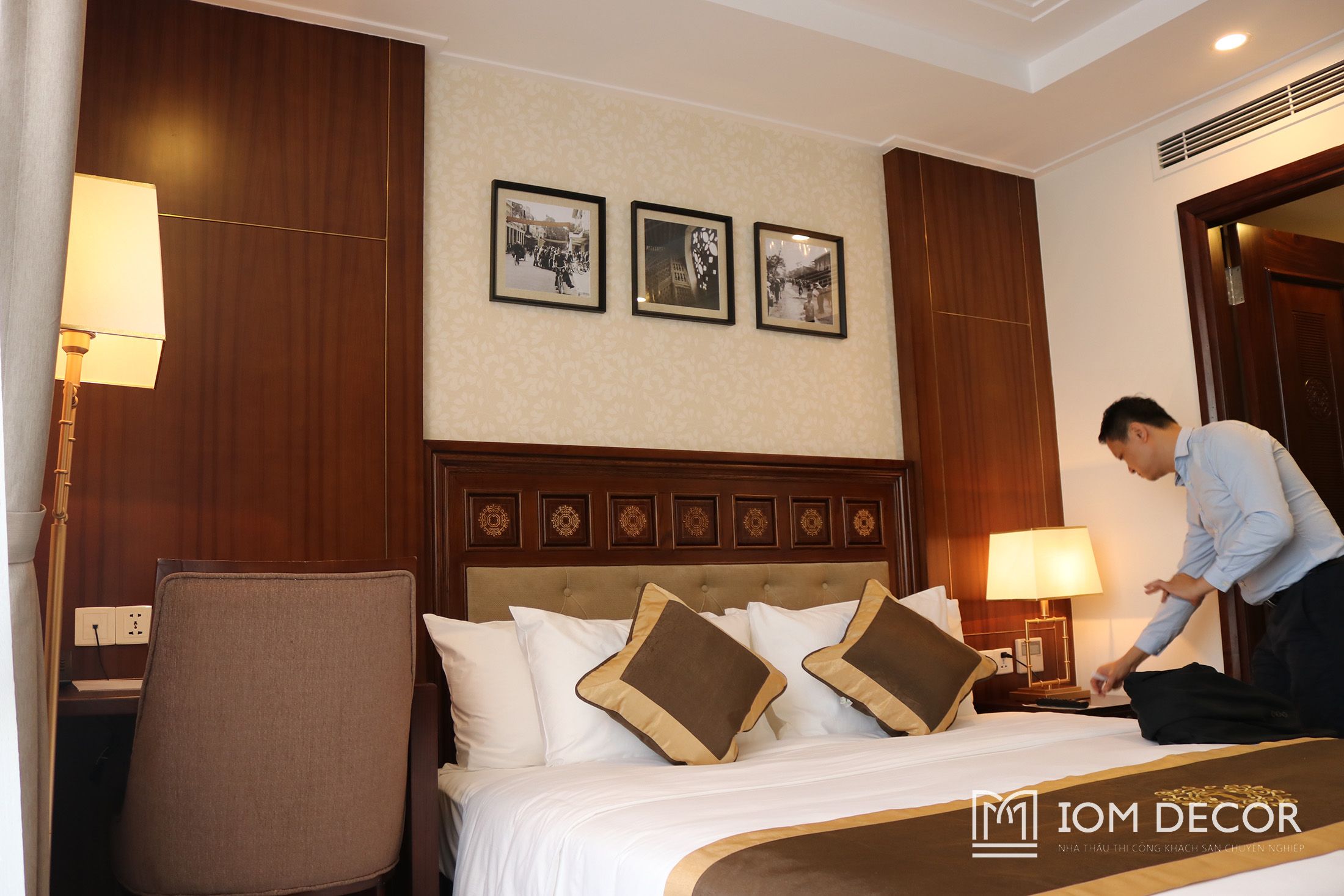 Bộ đồ nội thất Phòng Suite khách sạn tiêu chuẩn 4 sao gô tự nhiên phun sơn Pu. K ( (4)